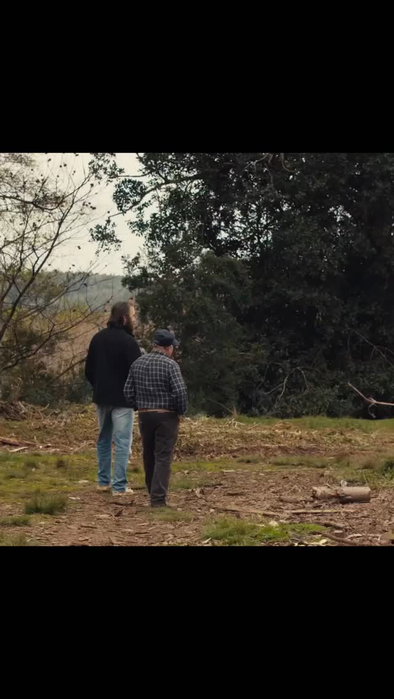 Antes de existir una botella, existe un territorio. El molino rústico tradicional de don Aliro.