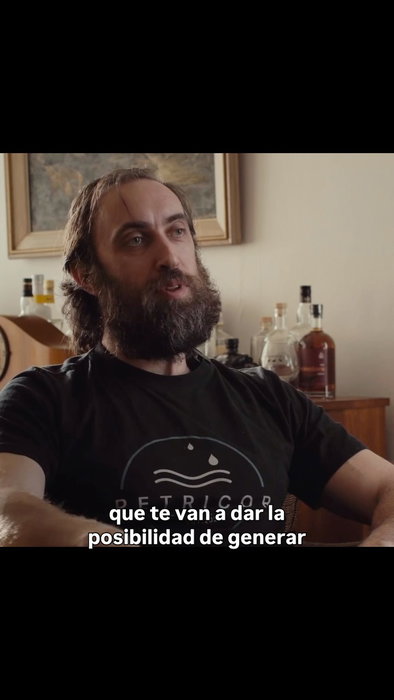 Hay decisiones que no se pueden apurar. Detrás de cada botella hay años de observación, ensayo, aprendizaje e intuición.