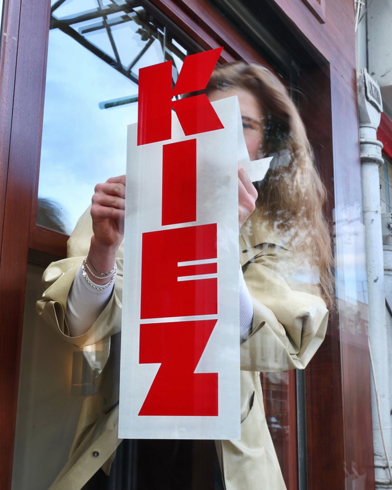 From the streets of Berlin to the heart of Notting Hill.

The newly opened @kiezkebab rewrites the rulebook on the classic döner, built around fresh ingredients, house-made sauces, German wines and interiors that feel as warm as the welcome.

Photo credits: @natraxel

#BacchusAgency #KiezKebab