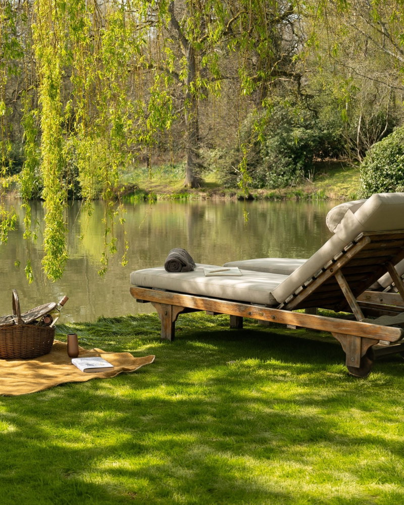 Somewhere in Hampshire, summer is doing exactly what it should. 

From May through September, @heckfield_place introduces Lake Days at the Lower Lake, set within 438 acres of secluded countryside. Loungers, picnic blankets, a seasonal bar serving botanical cocktails, and the option to swim, row or simply sit beneath the trees. The only question is when to go.

- Communications - 

#BacchusAgency #HeckfieldPlace